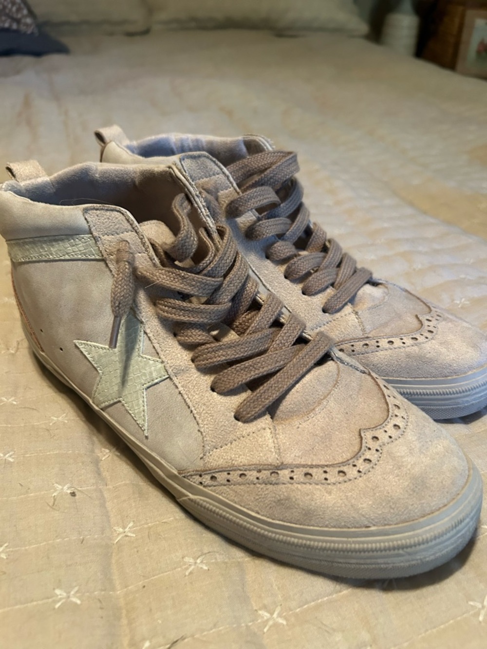 ShuShop Women's High-Top Suede Sneakers in Light Taupe with Pale Mint Star
